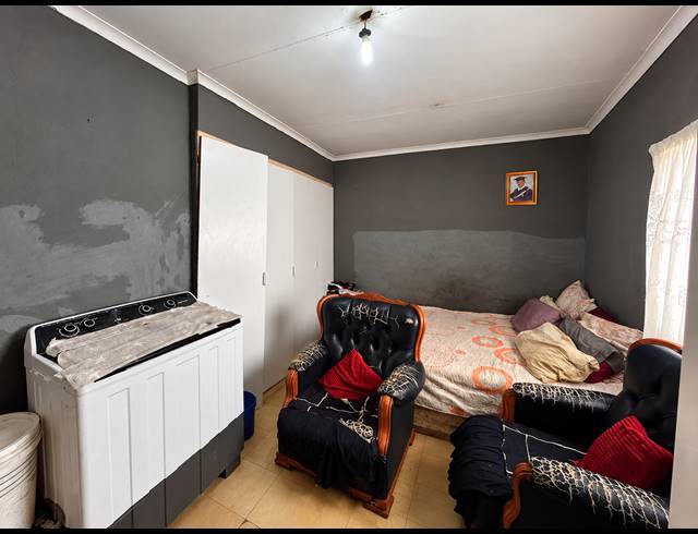 5 BEDROOM HOUSE FOR SALE IN VANDERBIJLPARK CW 3